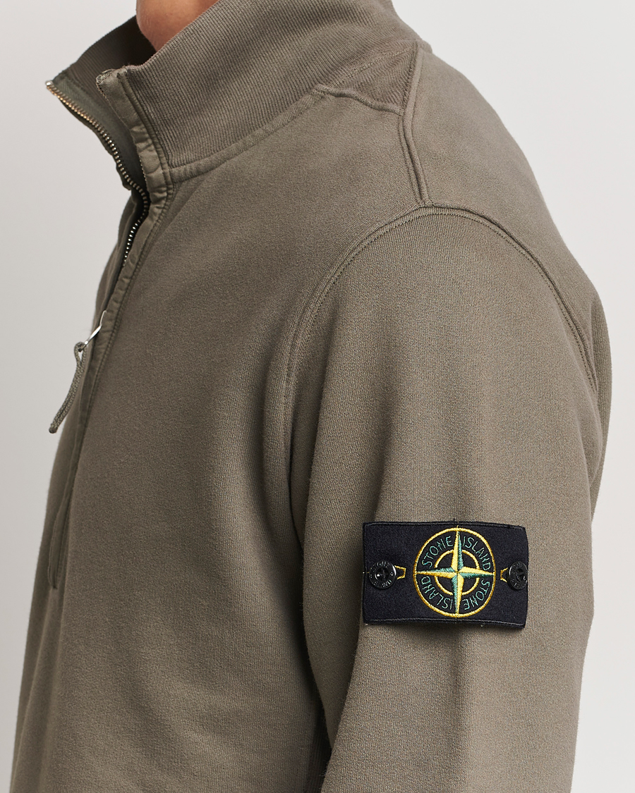 Hombres | Jerséis y prendas de punto | Stone Island | Garment Dyed Fleece Half Zip Walnut
