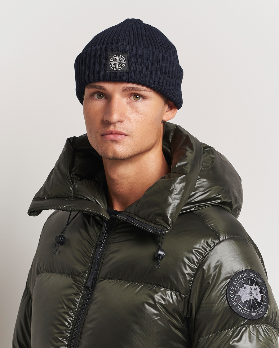 Hombres | Stone Island Full Rib Wool Beanie Navy Blue | Stone Island | Full Rib Wool Beanie Navy Blue