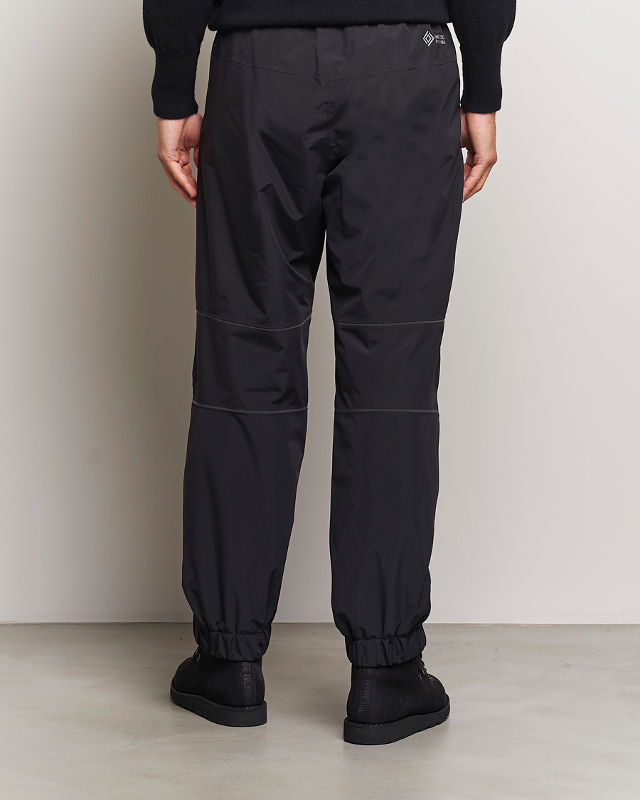 Hombres | Pantalones | Moncler Grenoble | Nylon Drawstring Trousers Black