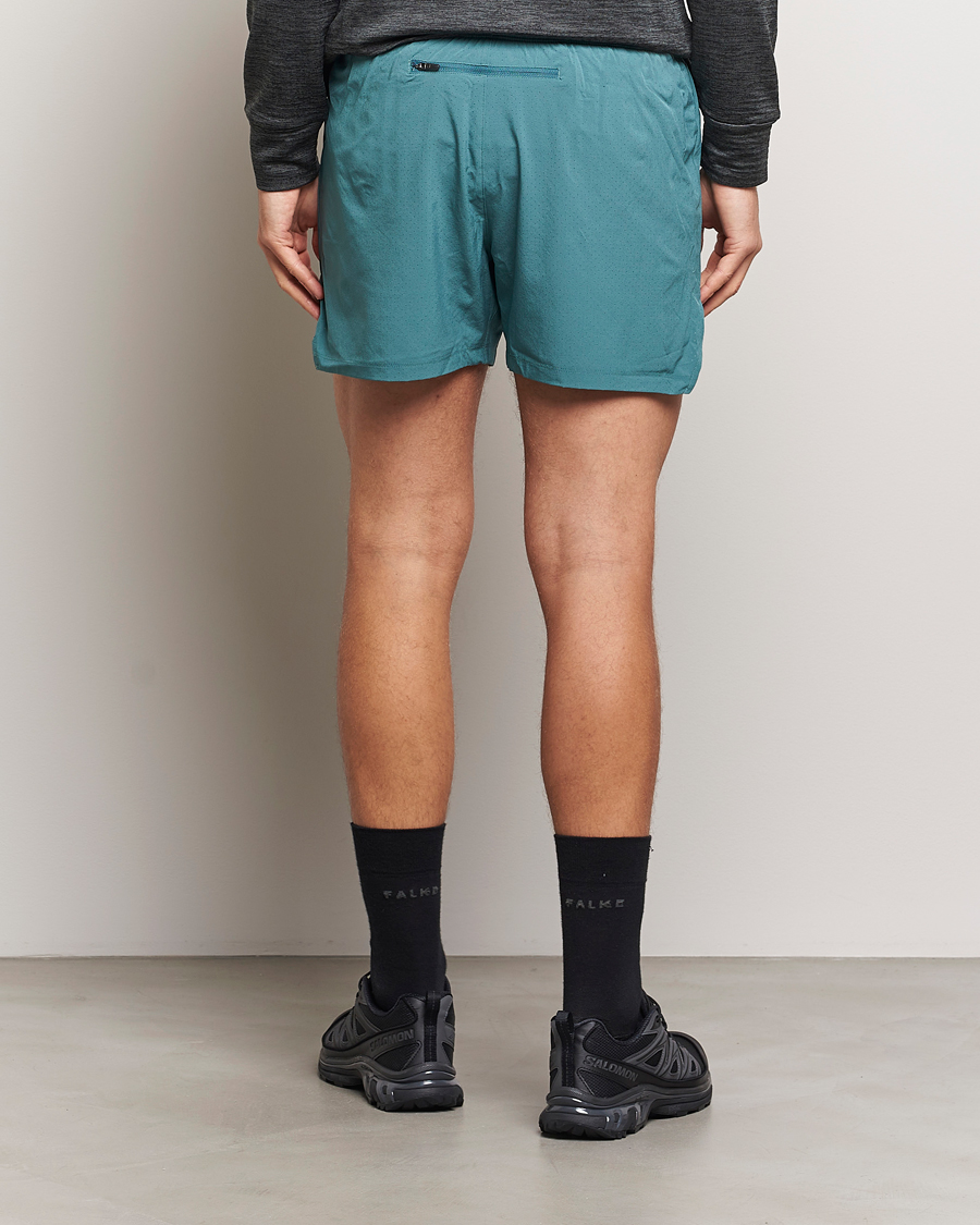 Hombres | Pantalones cortos | New Balance Running | Athletics 5 Run Shorts New Spruce