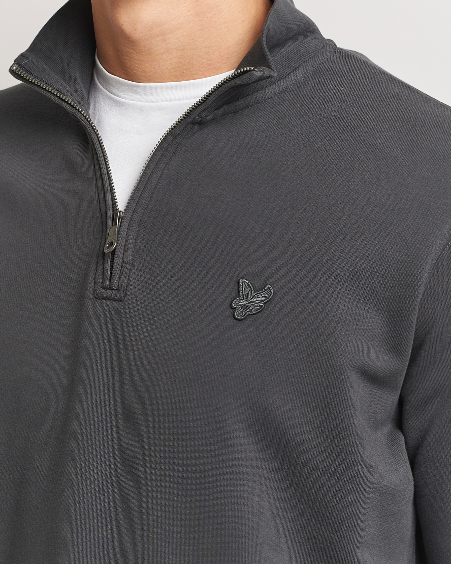 Hombres | Jerséis y prendas de punto | Lyle & Scott | Tonal Eagle Half Zip Sweater Gunmetal
