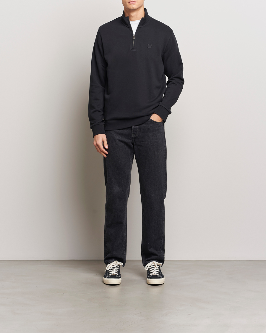 Hombres | Jerséis y prendas de punto | Lyle & Scott | Tonal Eagle Half Zip Sweater Jet Black
