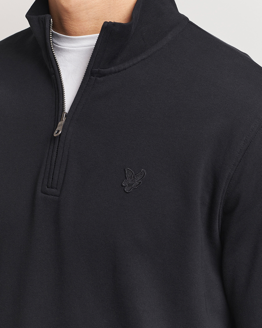 Hombres | Jerséis y prendas de punto | Lyle & Scott | Tonal Eagle Half Zip Sweater Jet Black
