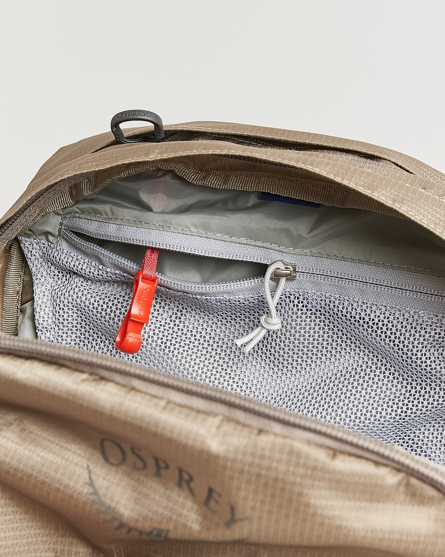 Hombres | Osprey Talon 11 Backpack Sawdust/Earl Grey | Osprey | Talon 11 Backpack Sawdust/Earl Grey