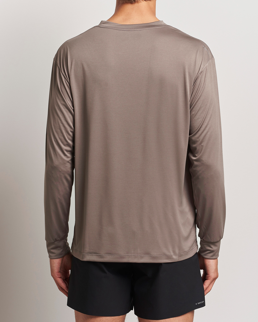 Hombres | Camisetas | Satisfy | AuraLite Long Sleeve T-Shirt Falcon