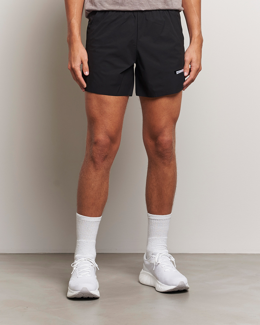 Hombres | Pantalones cortos | Satisfy | PeaceShell 5 Inch Shorts Black