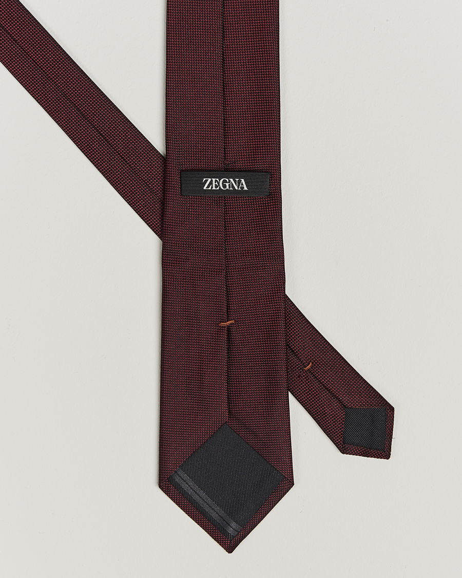 Hombres | Zegna Micro Structure Silk Tie Burgundy | Zegna | Micro Structure Silk Tie Burgundy