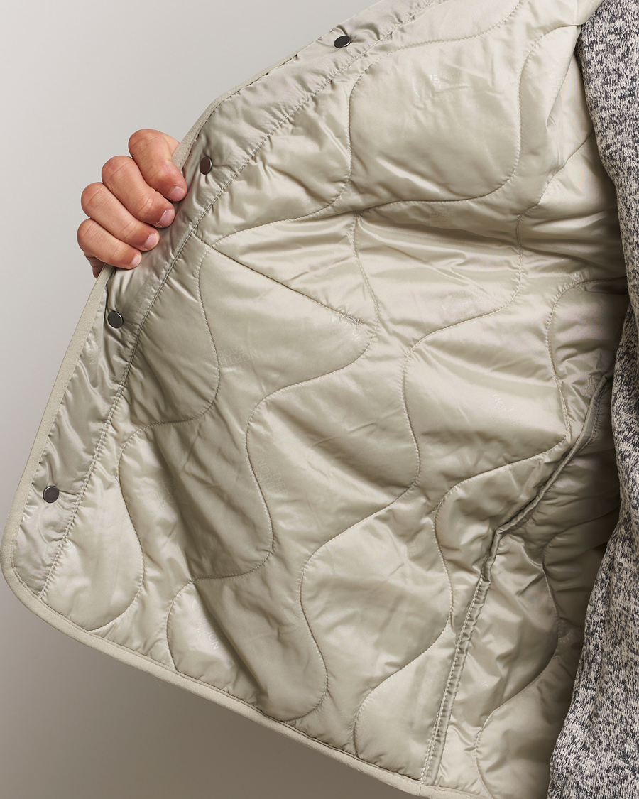 Hombres | Abrigos y chaquetas | The North Face | Ampato Quilted Liner Grey