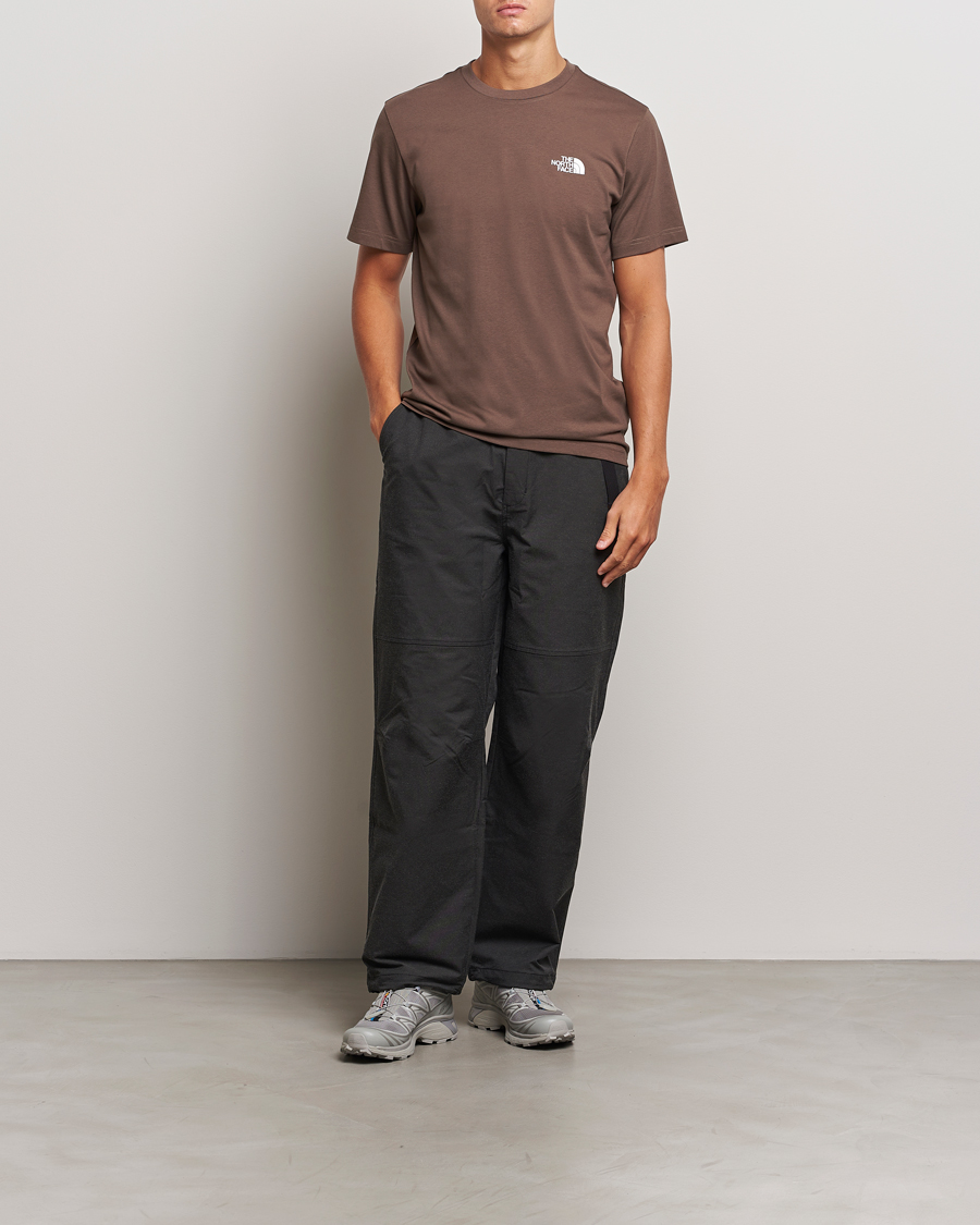Hombres | Camisetas | The North Face | Simple Dome Tee Dark Brown