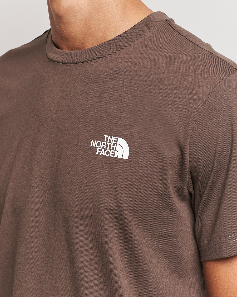 Hombres | Camisetas | The North Face | Simple Dome Tee Dark Brown