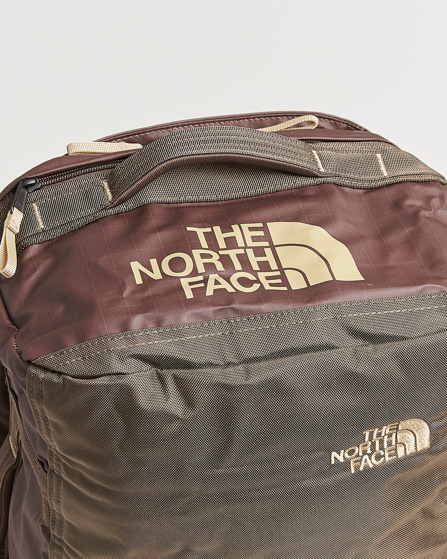 Hombres | The North Face Base Camp Voyager Duffel 32L Brown | The North Face | Base Camp Voyager Duffel 32L Brown