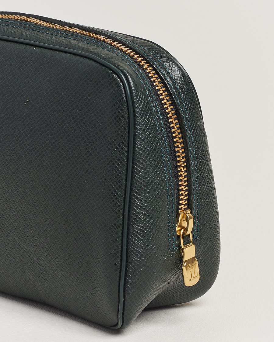 Hombres | Louis Vuitton Pre-Owned Pochette Accessoir Washbag Green | Louis Vuitton Pre-Owned | Pochette Accessoir Washbag Green