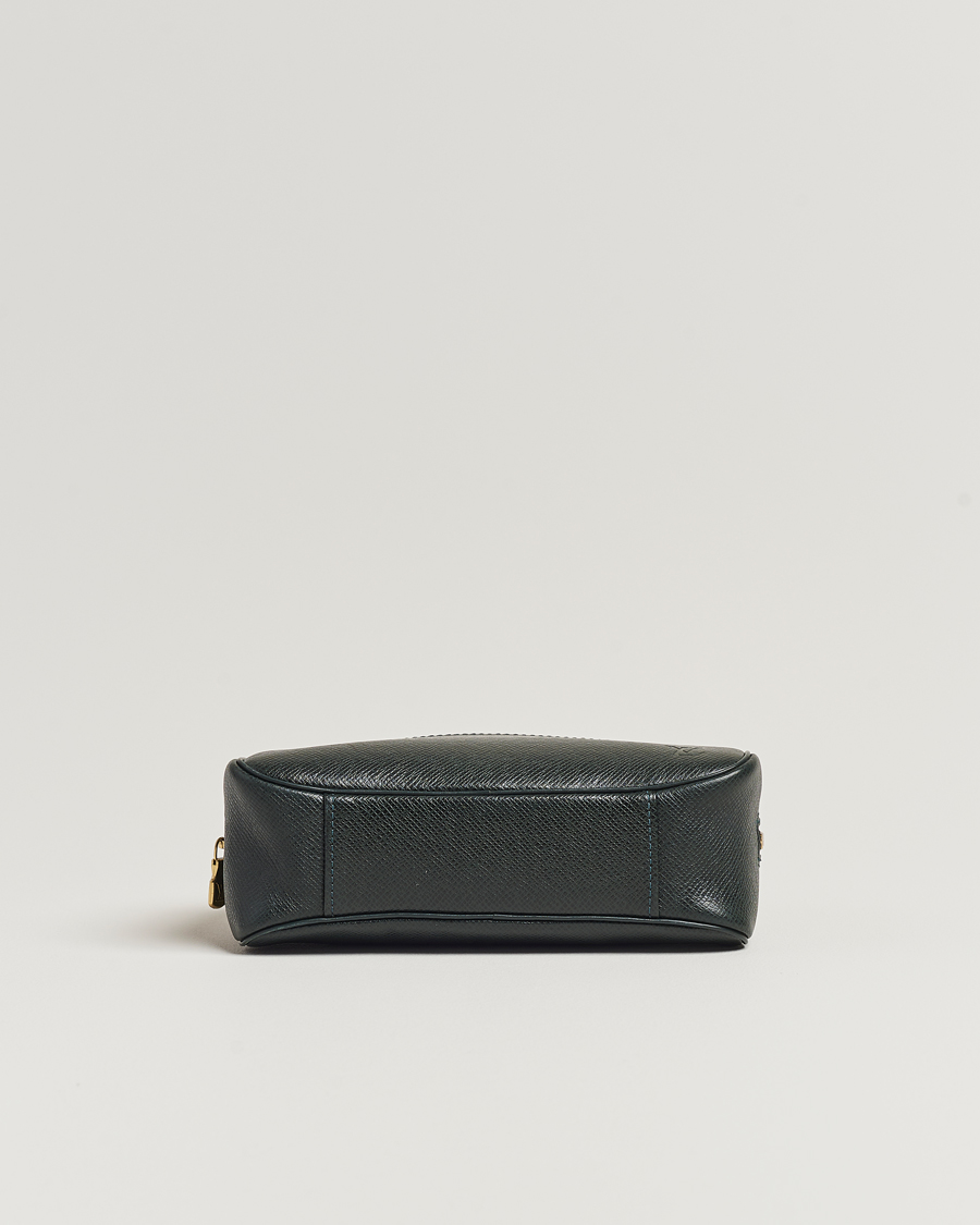 Hombres | Louis Vuitton Pre-Owned Pochette Accessoir Washbag Green | Louis Vuitton Pre-Owned | Pochette Accessoir Washbag Green