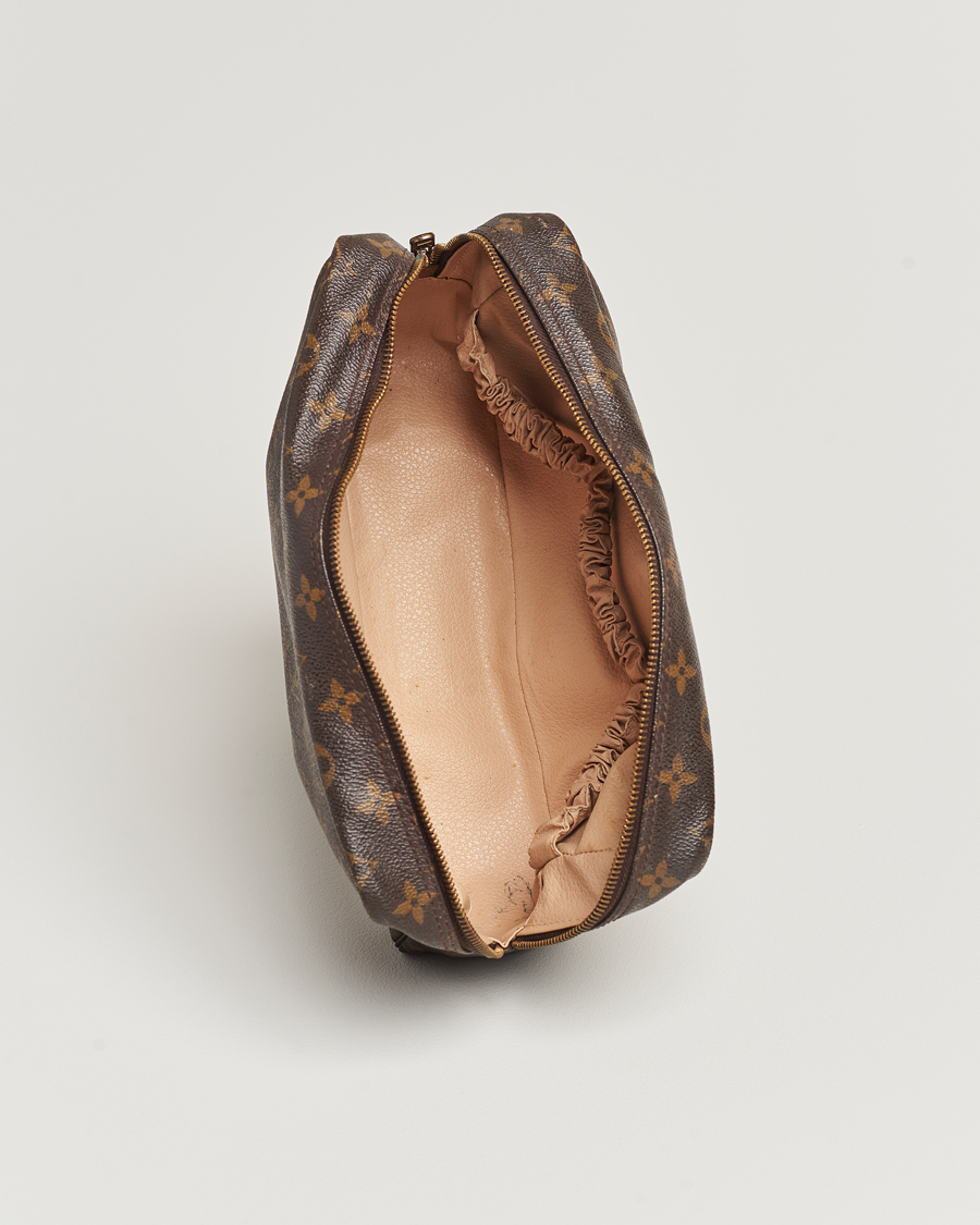 Hombres | Louis Vuitton Pre-Owned Trousse de Toilette Washbag Monogram | Louis Vuitton Pre-Owned | Trousse de Toilette Washbag Monogram