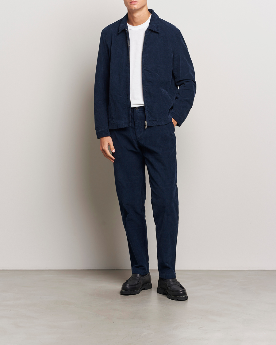 Hombres | Pantalones | Sunspel | Corduroy Chore Trousers Navy
