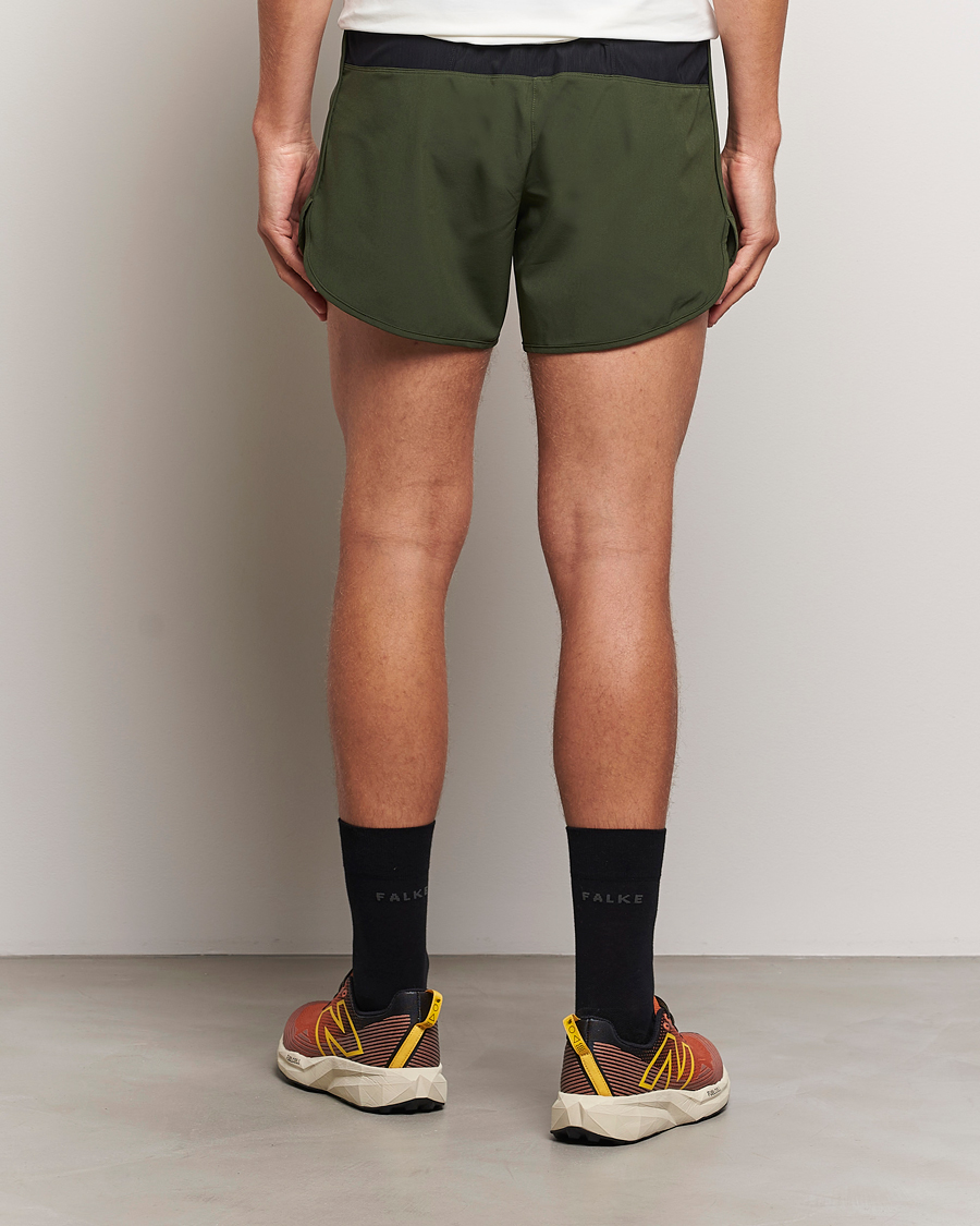 Hombres | Pantalones cortos | District Vision | 5 Inch Training Shorts Ivy