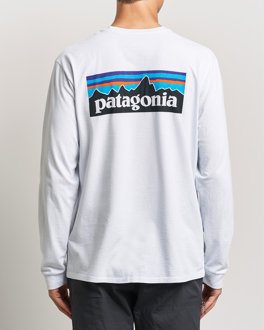 Hombres | Camisetas | Patagonia | P-6 Logo Responsibili LS T-Shirt White