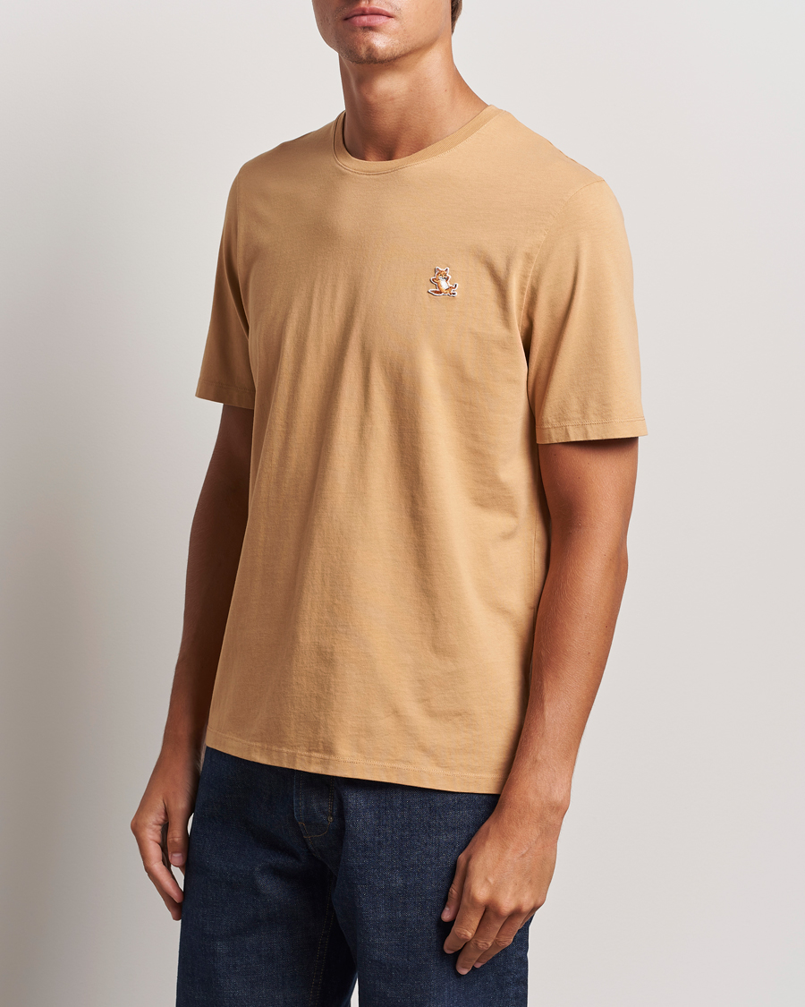 Hombres | Camisetas | Maison Kitsuné | Chillax Fox T-Shirt Chamomile Beige