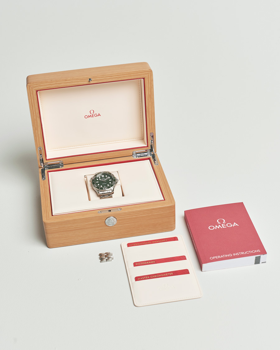 Hombres | Omega Pre-Owned Seamaster Diver 300M Green | Omega Pre-Owned | Seamaster Diver 300M Green