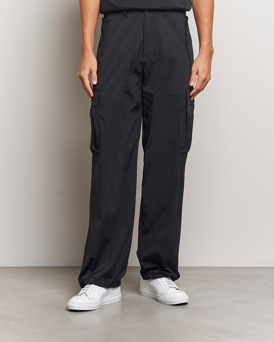 Hombres | Pantalones | J.Lindeberg | Cosmo Tech Cargo Pants Black