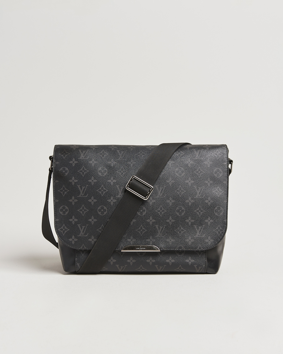 Hombres | Louis Vuitton Pre-Owned Explorer Messenger Bag Monogram Eclipse | Louis Vuitton Pre-Owned | Explorer Messenger Bag Monogram Eclipse