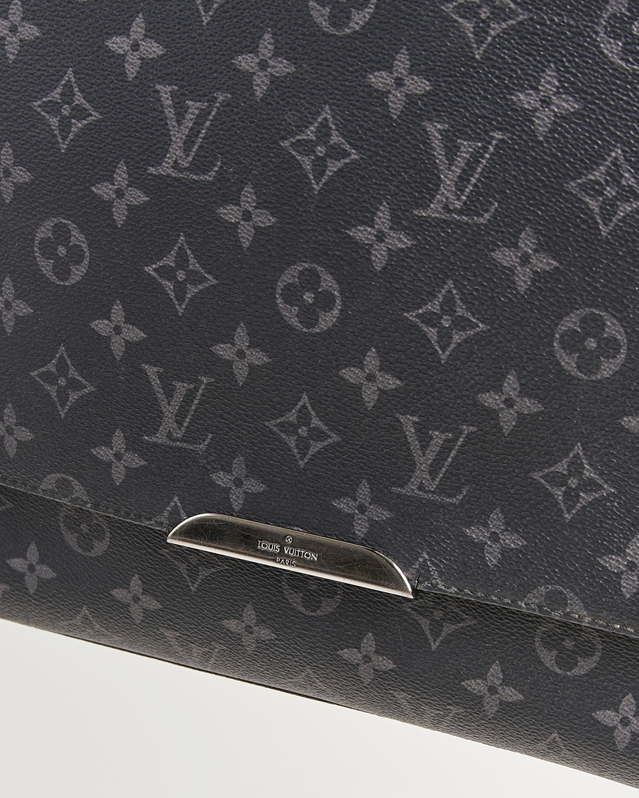 Hombres | Louis Vuitton Pre-Owned Explorer Messenger Bag Monogram Eclipse | Louis Vuitton Pre-Owned | Explorer Messenger Bag Monogram Eclipse