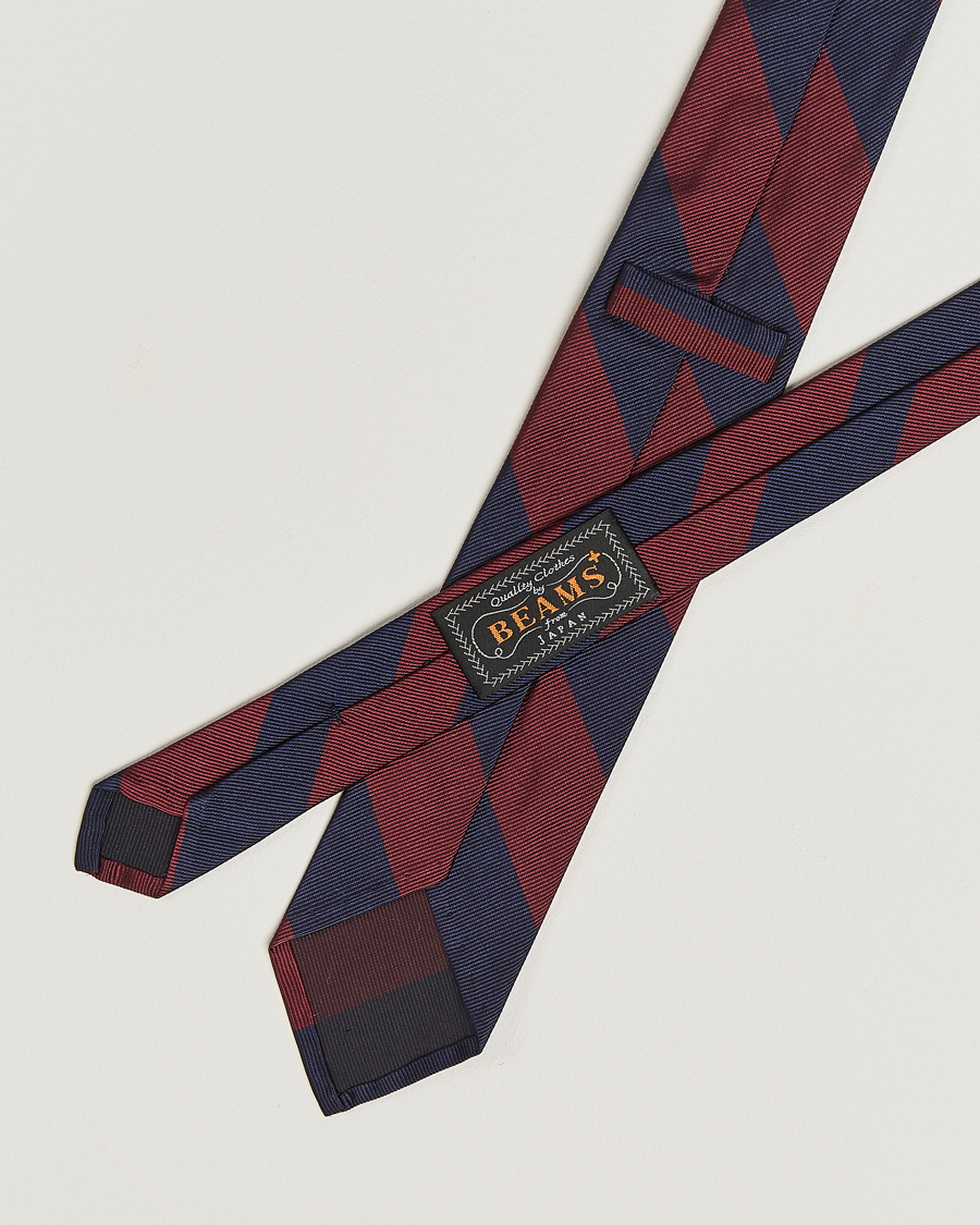 Hombres | BEAMS PLUS Regimental Stripe Ivy Tie Navy/Burgundy | BEAMS PLUS | Regimental Stripe Ivy Tie Navy/Burgundy