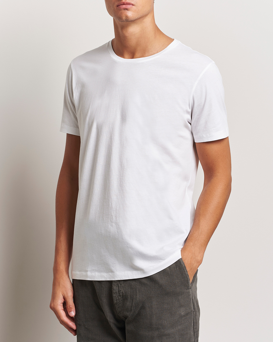 Hombres | Camisetas | A Day's March | Lightweight T-Shirt White