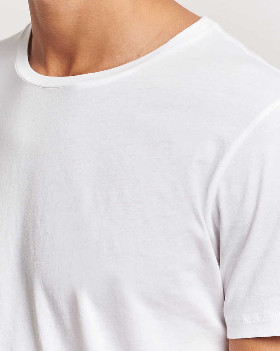 Hombres | Camisetas | A Day's March | Lightweight T-Shirt White