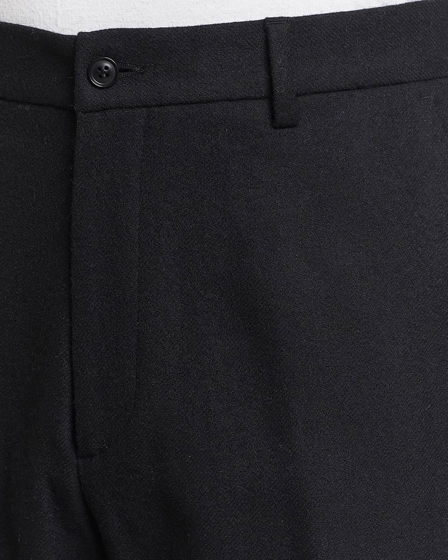 Hombres | Pantalones | A Day's March | Gairloch Relaxed Wool Trousers Black