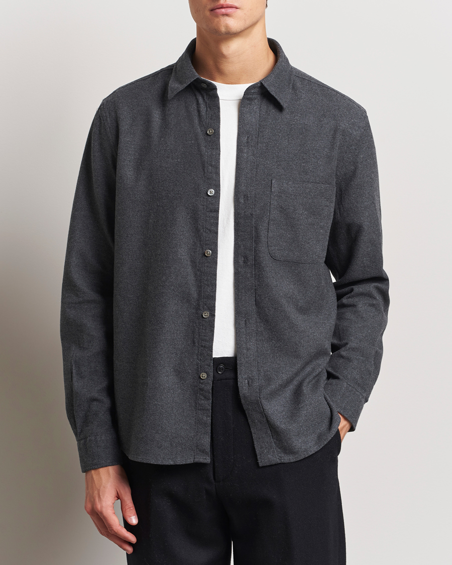 Hombres | Camisas | A Day's March | Newark Flannel Shirt Charcoal