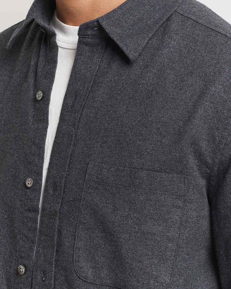 Hombres | Camisas | A Day's March | Newark Flannel Shirt Charcoal