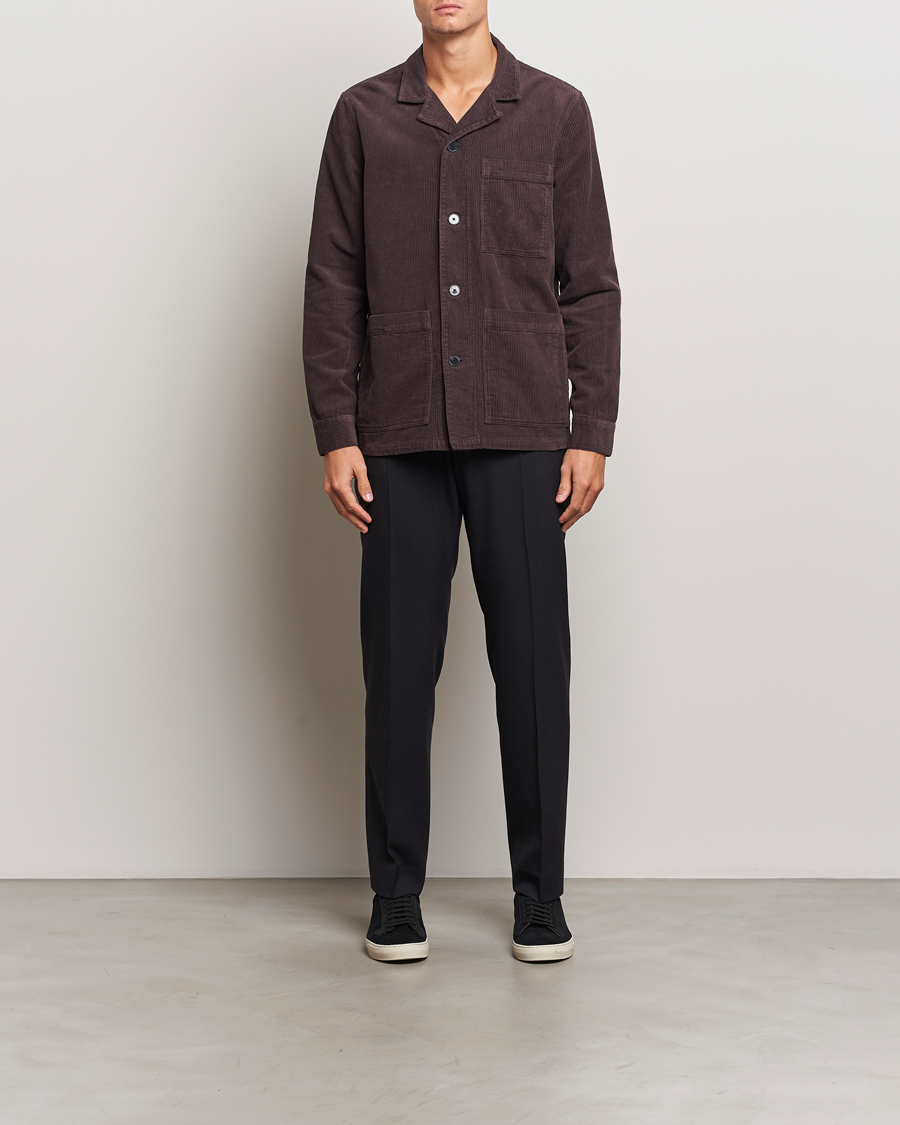 Hombres | Camisas | A Day's March | Banagher Corduroy Overshirt Chocolate
