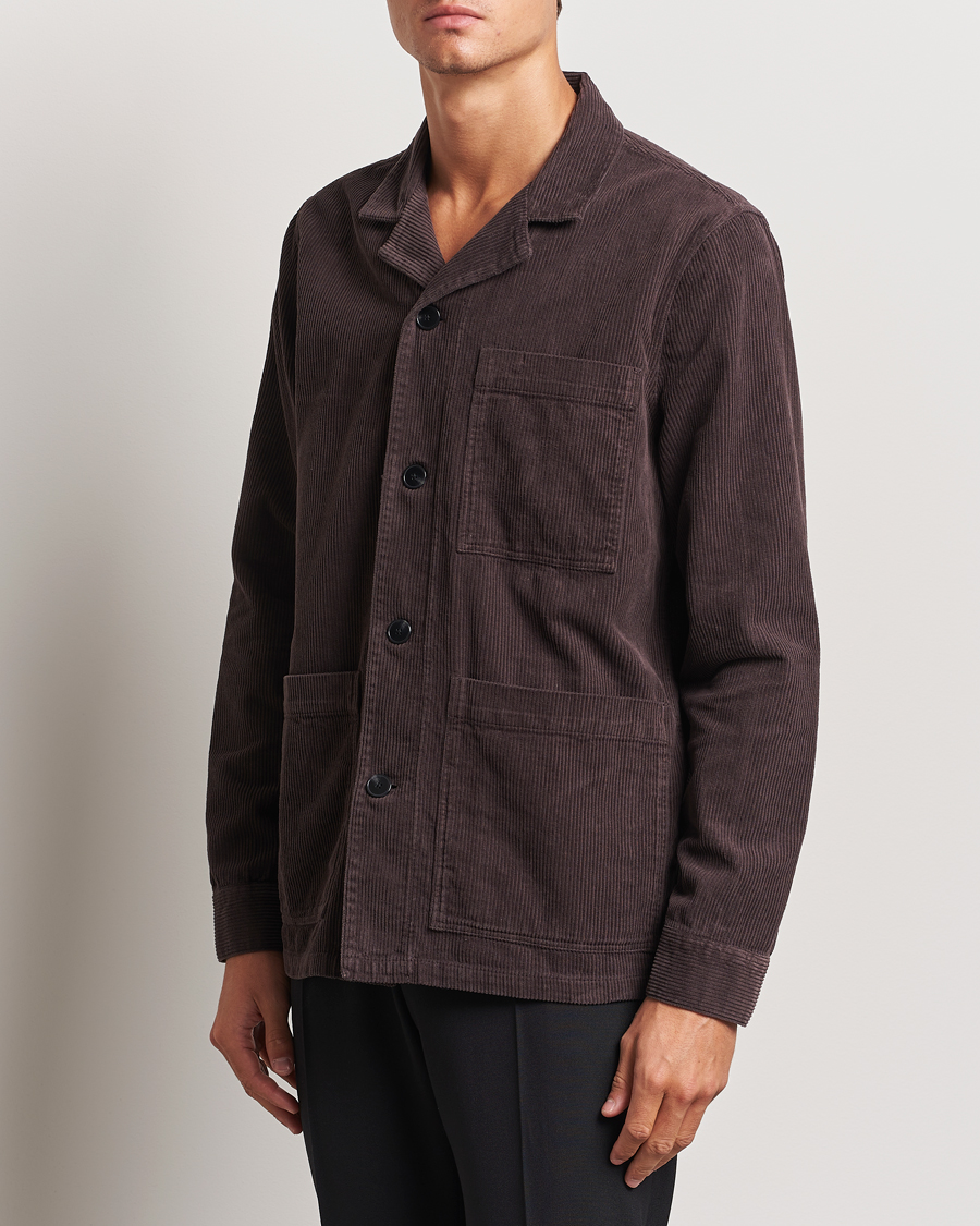 Hombres | Camisas | A Day's March | Banagher Corduroy Overshirt Chocolate
