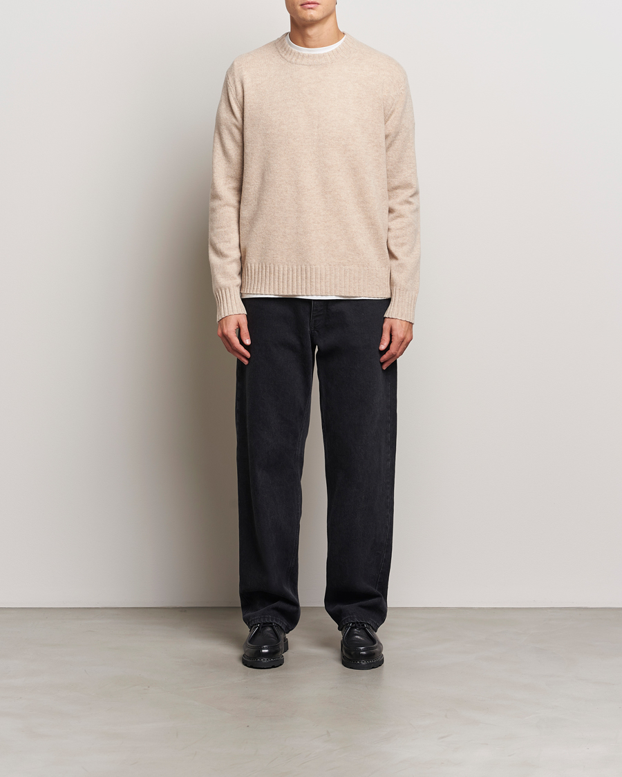 Hombres | Jerséis y prendas de punto | A Day's March | Marlow Lambswool Crew Sand Melange
