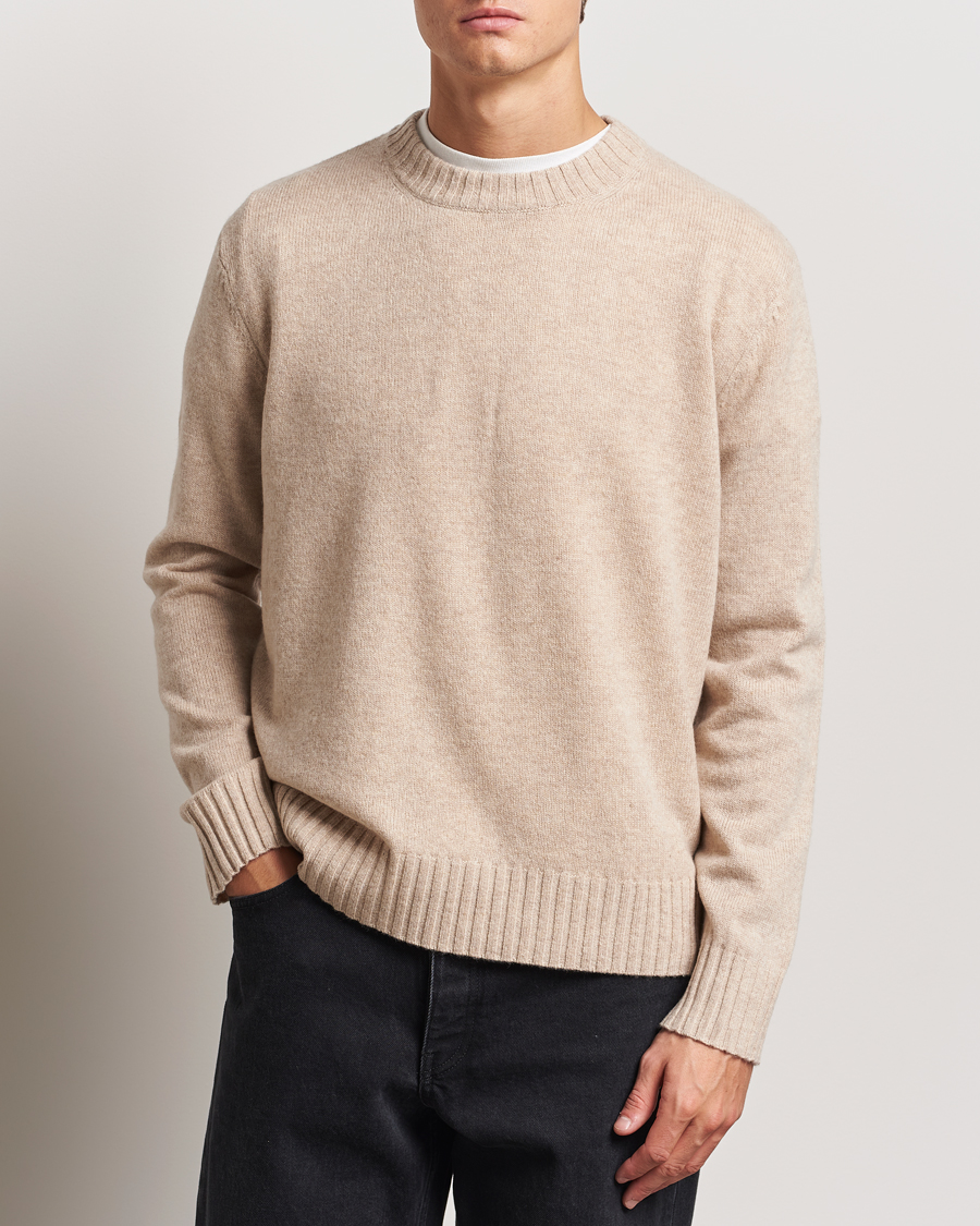 Hombres | Jerséis y prendas de punto | A Day's March | Marlow Lambswool Crew Sand Melange