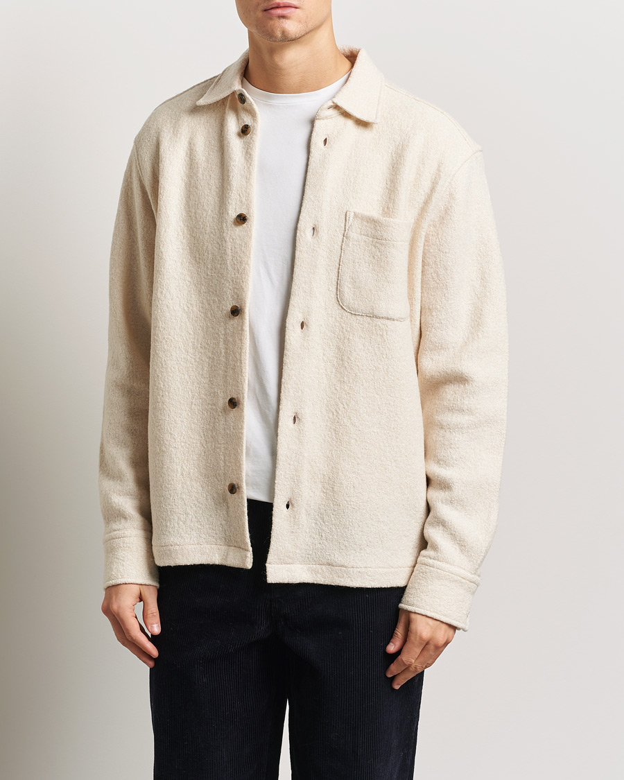 Hombres | Camisas | LES DEUX | Kaleb Boucle Overshirt Ivory