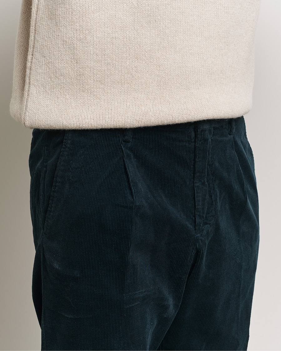 Hombres | Pantalones | NN07 | Bill Pleated Corduroy Pants Navy Blue