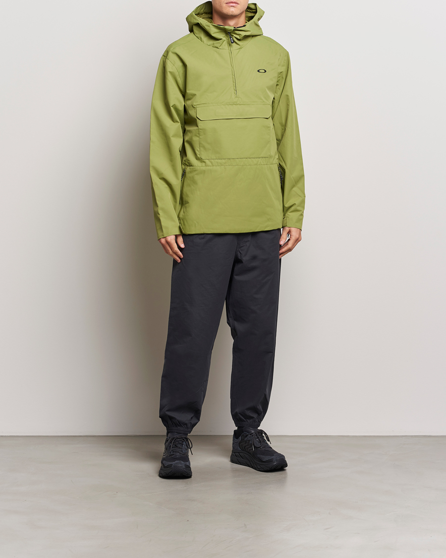Hombres | Abrigos y chaquetas | Oakley | Divisional RC Shell Anorak Fern