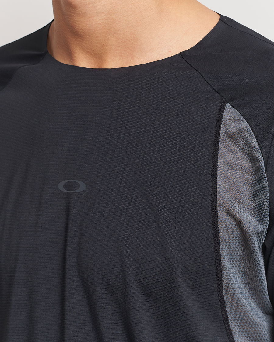 Hombres | Camisetas | Oakley | Pursuit Pro Long Sleeve T-Shirt Blackout