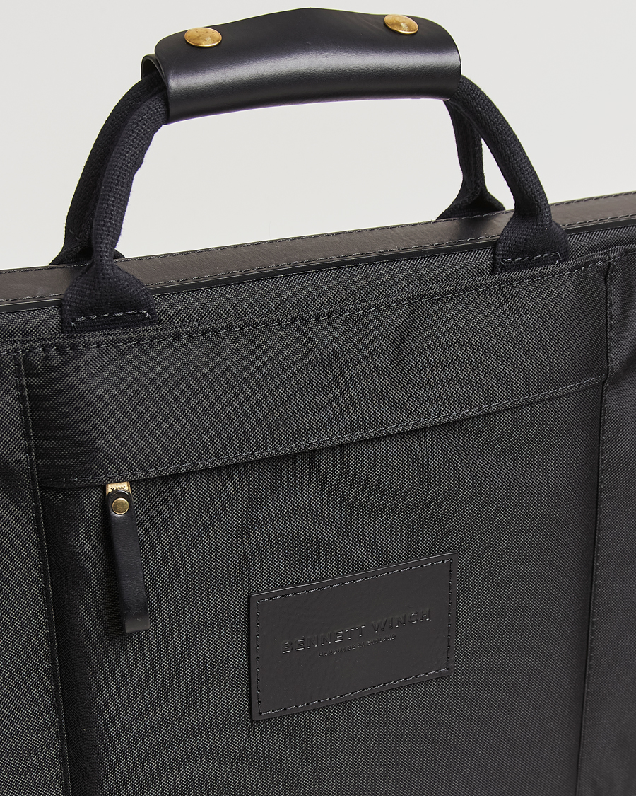 Hombres | Bennett Winch Nylon Trifold Suit Carrier Black | Bennett Winch | Nylon Trifold Suit Carrier Black