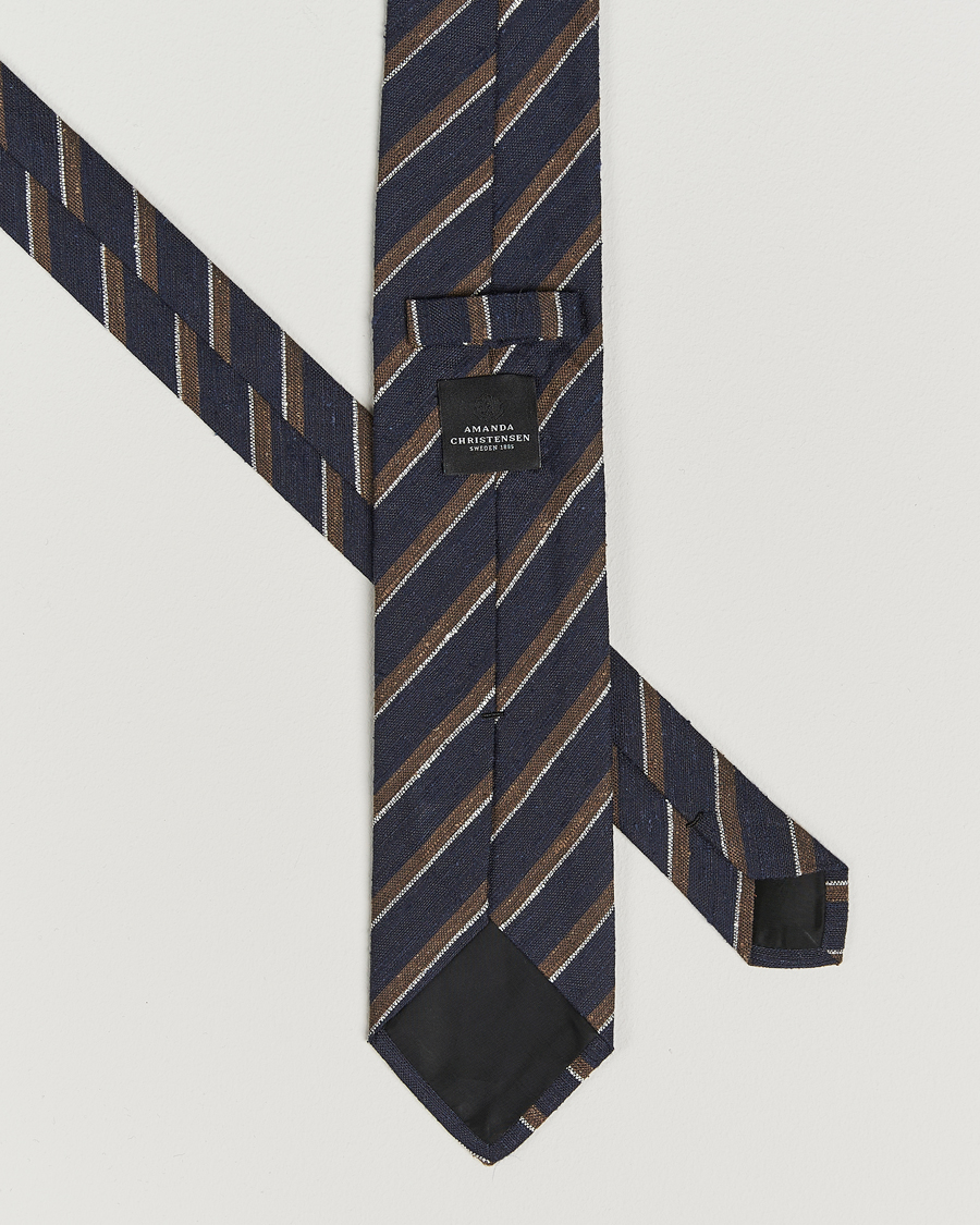 Hombres | Amanda Christensen Silk Shantung Striped 8cm Tie Navy | Amanda Christensen | Silk Shantung Striped 8cm Tie Navy