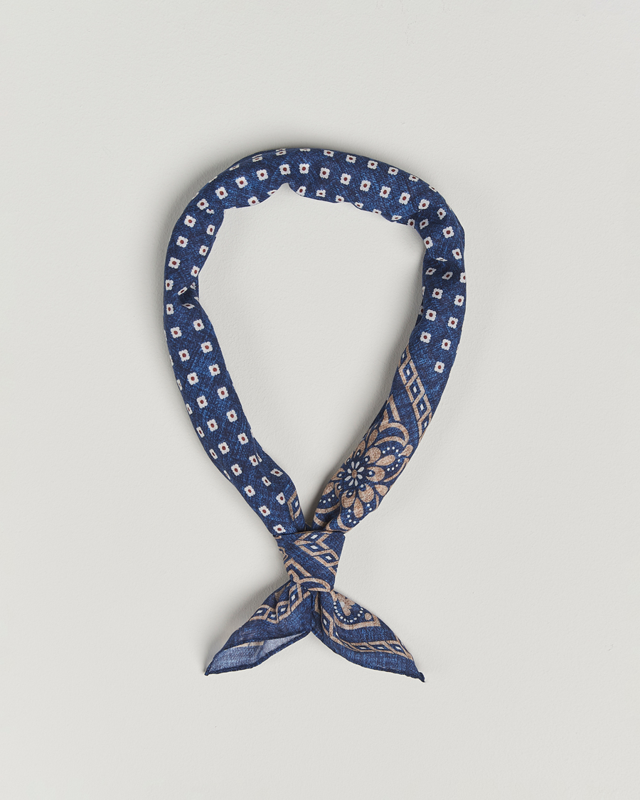Hombres | Amanda Christensen Cotton Voilé Printed Flower Bandana Navy | Amanda Christensen | Cotton Voilé Printed Flower Bandana Navy