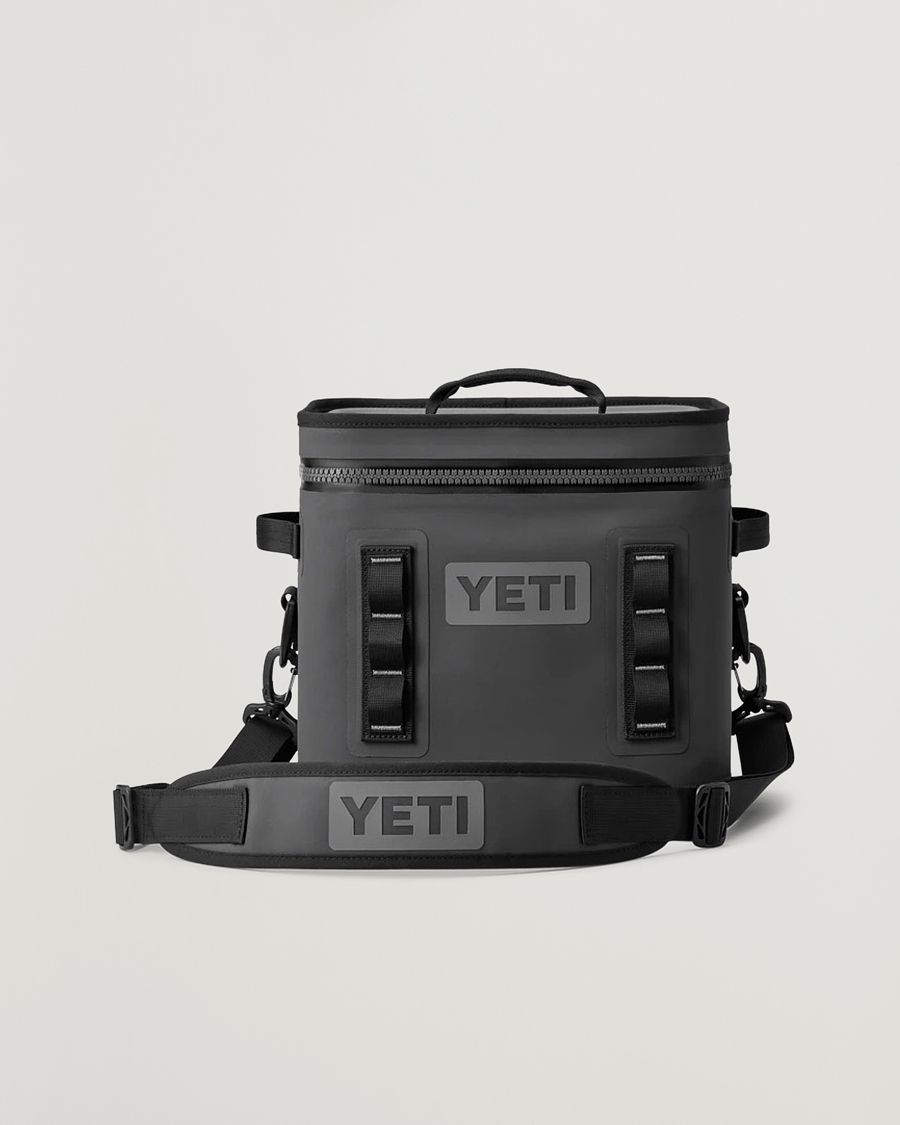 Hombres | Outdoor living | YETI | Hopper Flip 12 Soft Cooler Charcoal