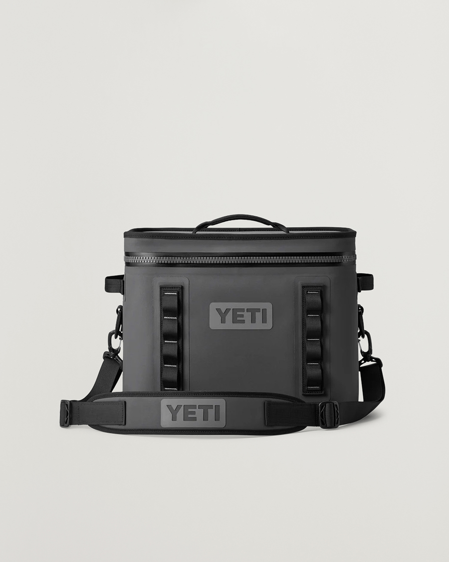 Hombres | Outdoor living | YETI | Hopper Flip 18 Soft Cooler Charcoal