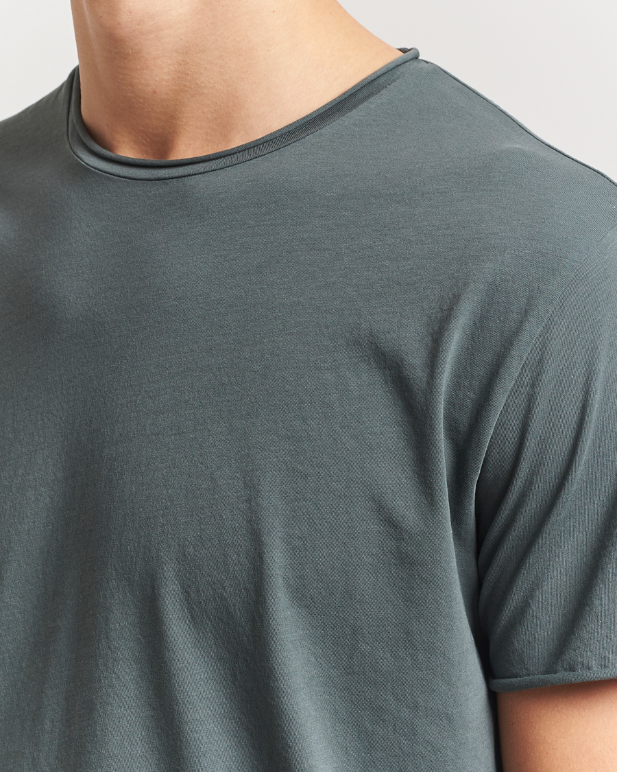 Hombres | Camisetas | Filippa K | Roll Neck Crew Neck T-Shirt Green Grey
