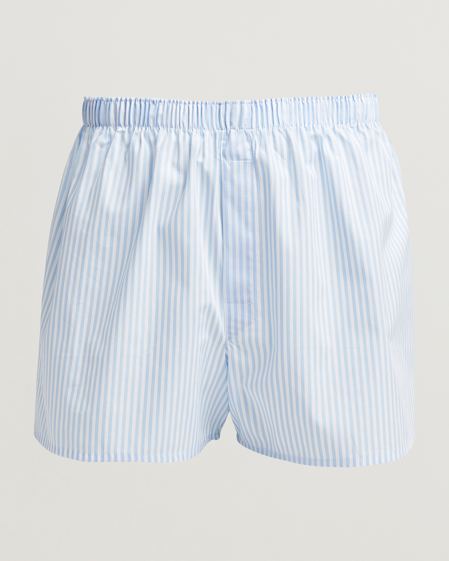 Hombres | Ropa interior y calcetines | Sunspel | Classic Woven Cotton Boxer Shorts Light Blue