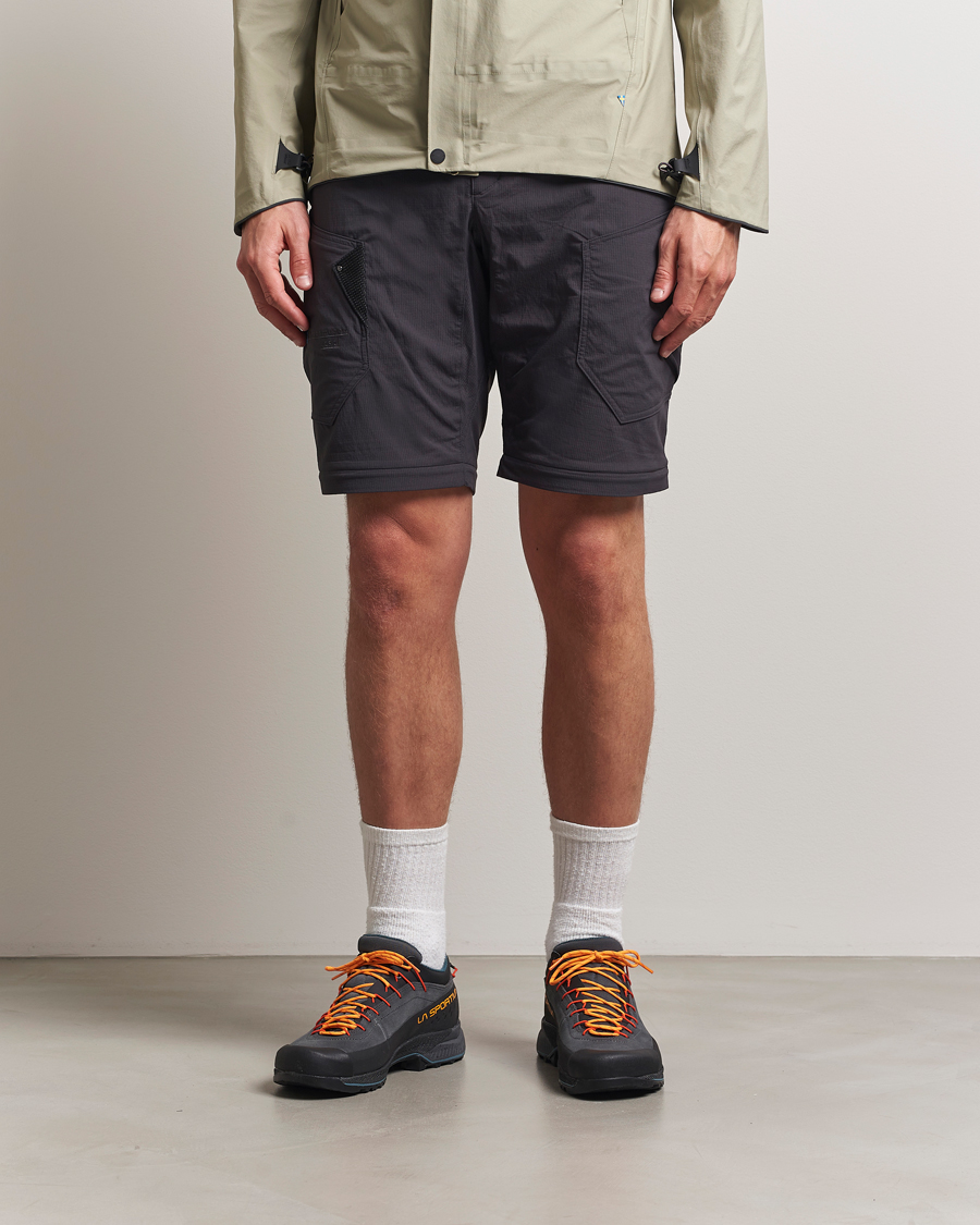 Hombres | Pantalones | Klättermusen | Jorid Zip Off Pants Raven