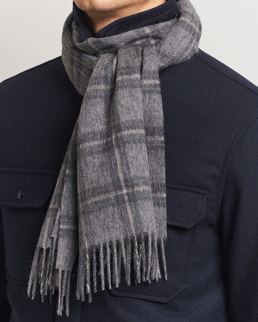 Hombres | Amanda Christensen Wool Checked Scarf Grey Melange | Amanda Christensen | Wool Checked Scarf Grey Melange