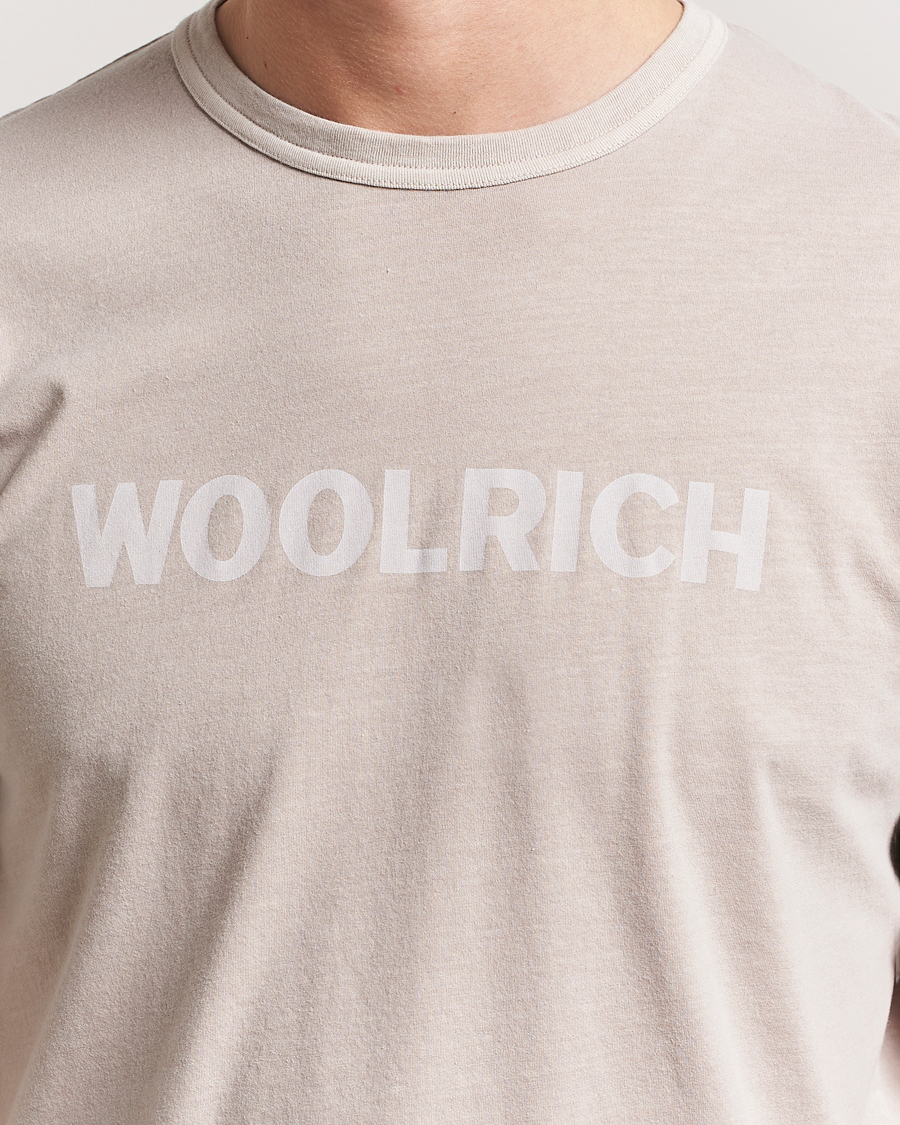 Hombres | Camisetas | Woolrich | Light Garment Dyed T-Shirt Dove